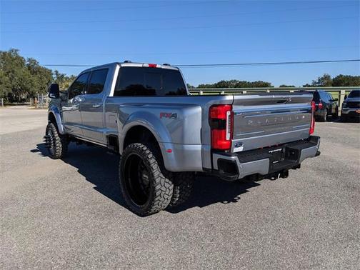 2023 Ford F-450 Platinum