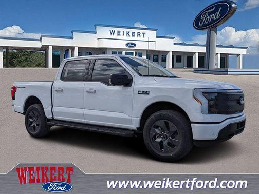 2025 Ford F-150 Lightning Flash