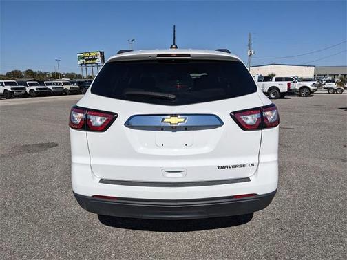 2016 Chevrolet Traverse LS