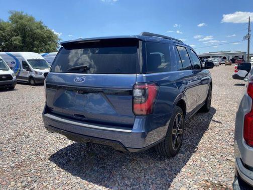 Blue Metallic 2019 Ford Expedition Limited