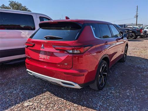 2024 Mitsubishi Outlander SE 2.5 2WD