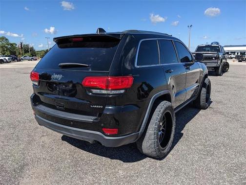 2019 Jeep Grand Cherokee Laredo