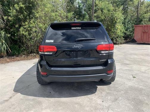 2019 Jeep Grand Cherokee Laredo