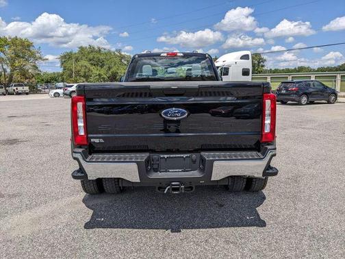 Agate Black Metallic 2026 Ford F-450 XL