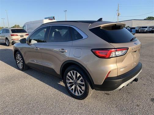 2021 Ford Escape Titanium