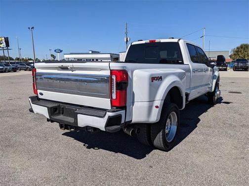 2024 Ford F-450 Limited