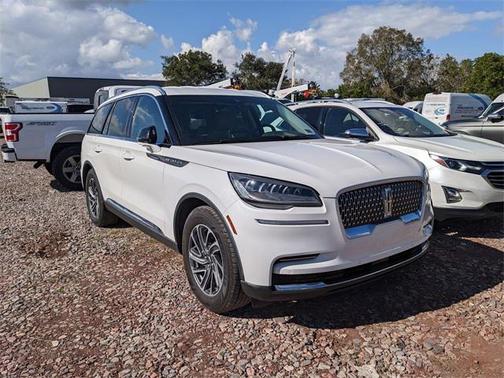 2022 Lincoln Aviator Standard
