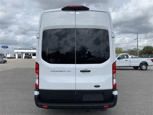 2025 Ford Transit-350 XL