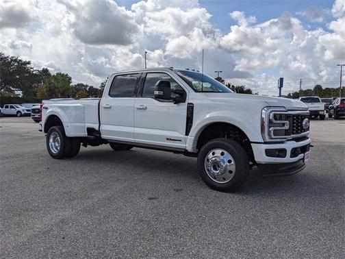 2026 Ford F-450 Platinum