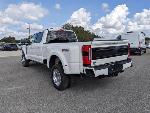 2026 Ford F-450 Platinum