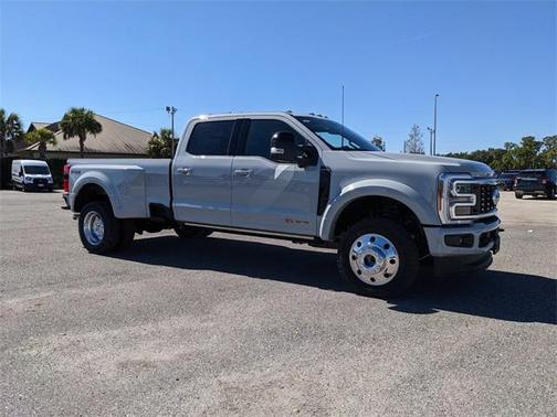 2026 Ford F-450 Platinum