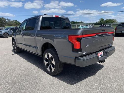 2025 Ford F-150 Lightning Platinum