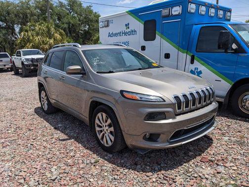 Light Brownstone Pearlcoat 2017 Jeep Cherokee Overland