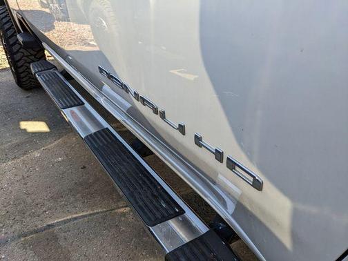 2023 GMC Sierra 3500 Denali