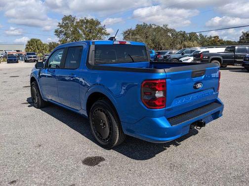 2026 Ford Maverick Lobo Standard