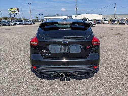 2015 Ford Focus ST 
