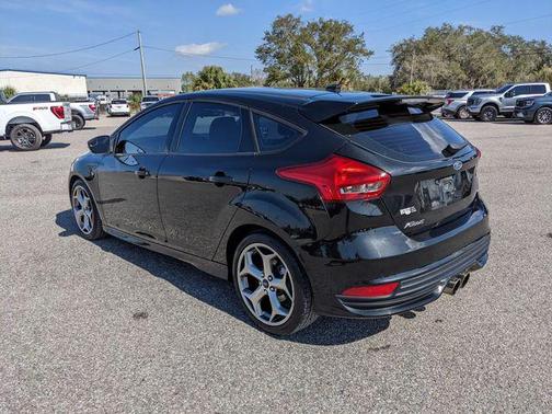 2015 Ford Focus ST 