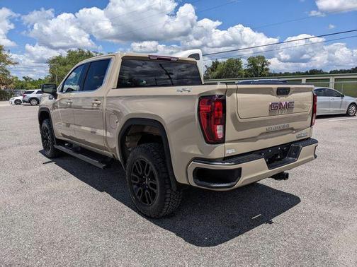 Desert Sand Metallic 2022 GMC Sierra 1500 Elevation