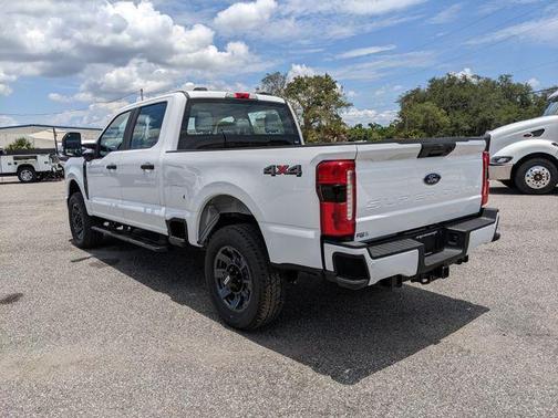 Oxford White 2026 Ford F-350 XL