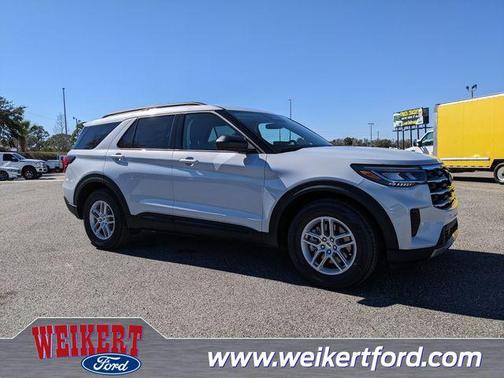 2026 Ford Explorer Active w/200A Pkg