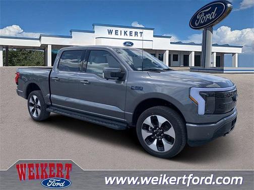 2025 Ford F-150 Lightning Platinum