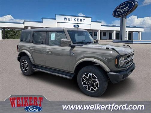 2025 Ford Bronco Outer Banks
