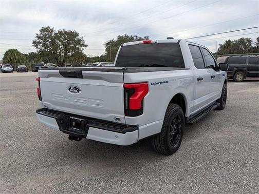 2025 Ford F-150 Lightning XLT