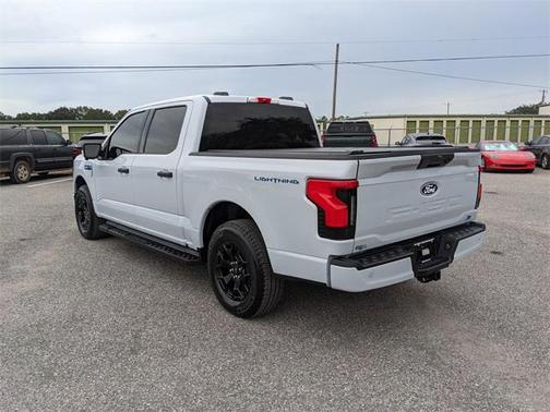 2025 Ford F-150 Lightning XLT