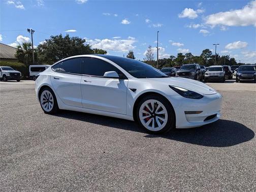 2021 Tesla Model 3 Standard Range Plus