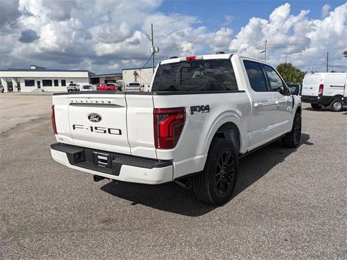 2025 Ford F-150 Platinum