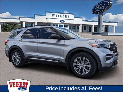 Silver Metallic 2020 Ford Explorer XLT