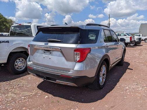 Silver Metallic 2020 Ford Explorer XLT