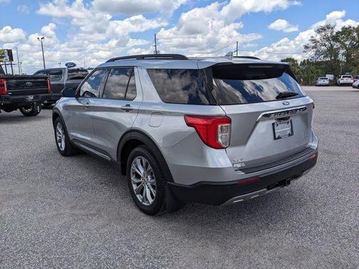 Silver Metallic 2020 Ford Explorer XLT