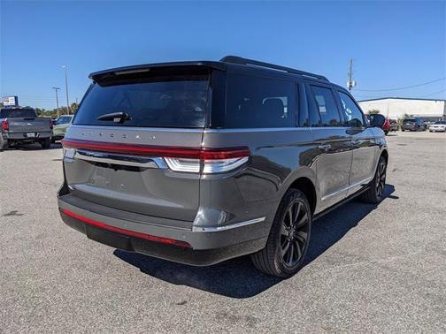 2024 Lincoln Navigator Black Label