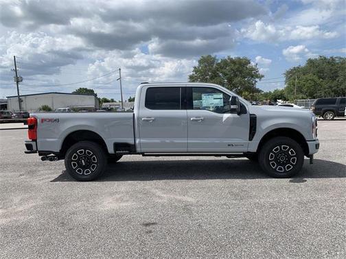2025 Ford F-250 Platinum