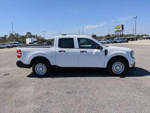 Oxford White 2026 Ford Maverick XL