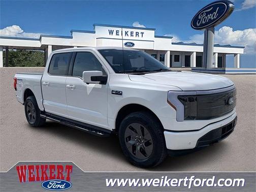 2024 Ford F-150 Lightning LARIAT