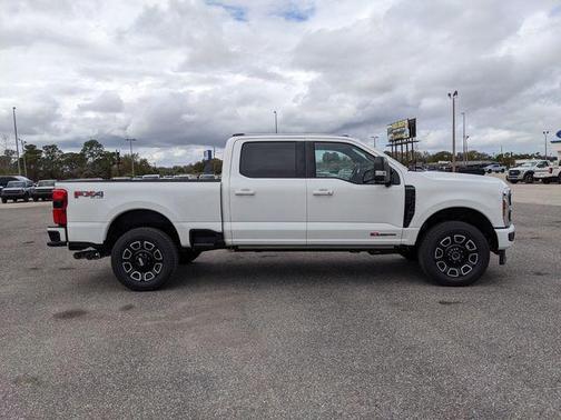 2026 Ford F-250 Platinum