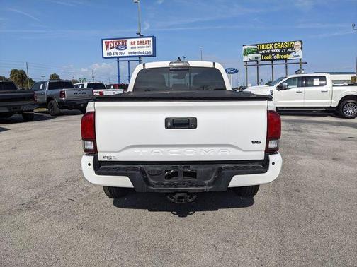 2022 Toyota Tacoma SR5