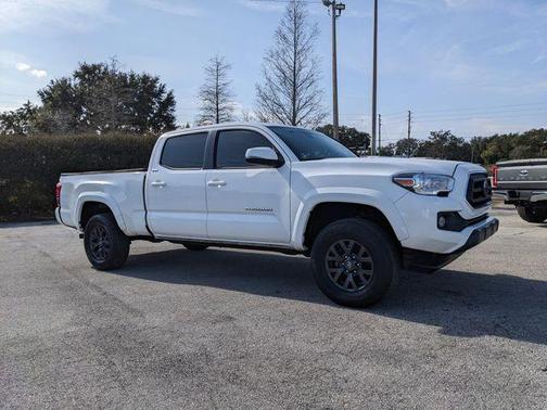 2022 Toyota Tacoma SR5