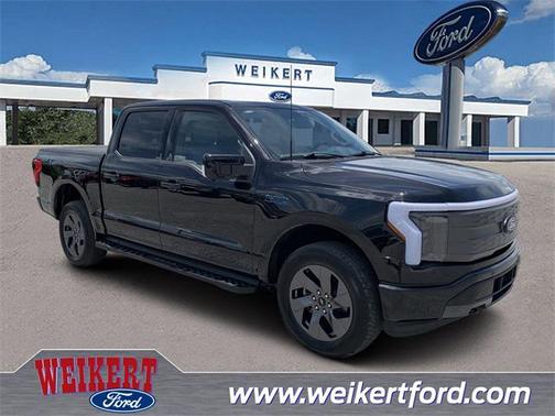 2024 Ford F-150 Lightning LARIAT