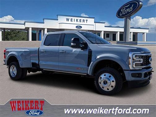 2026 Ford F-450 Platinum