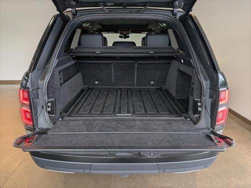 2022 Land Rover Range Rover Autobiography