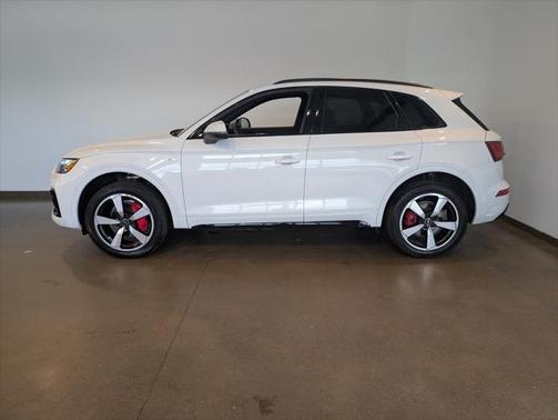 2024 Audi Q5 45 S line Premium Plus