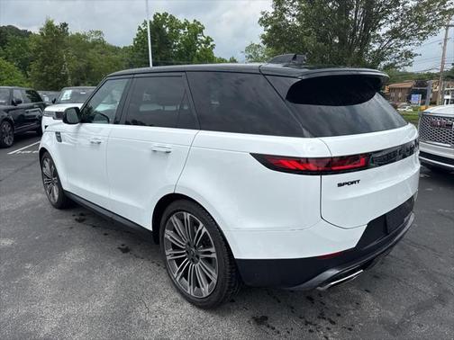 2023 Land Rover Range Rover Sport SE