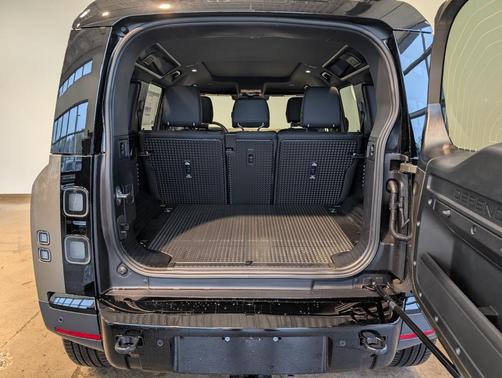 2026 Land Rover Defender S