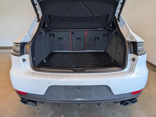 2019 Porsche Macan S