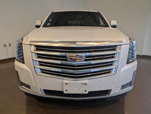 2019 Cadillac Escalade Platinum