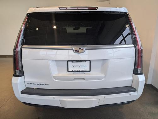 2019 Cadillac Escalade Platinum