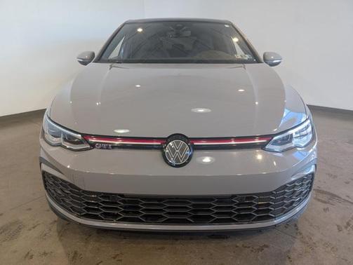 2024 Volkswagen Golf GTI 2.0T SE DSG